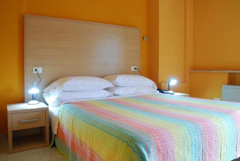 טראמו Hotel Michelangelo מראה חיצוני תמונה