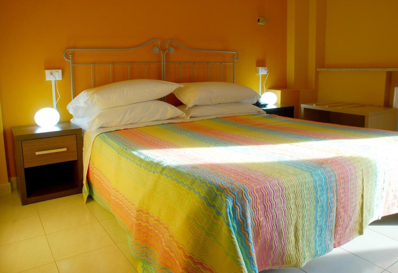 טראמו Hotel Michelangelo מראה חיצוני תמונה