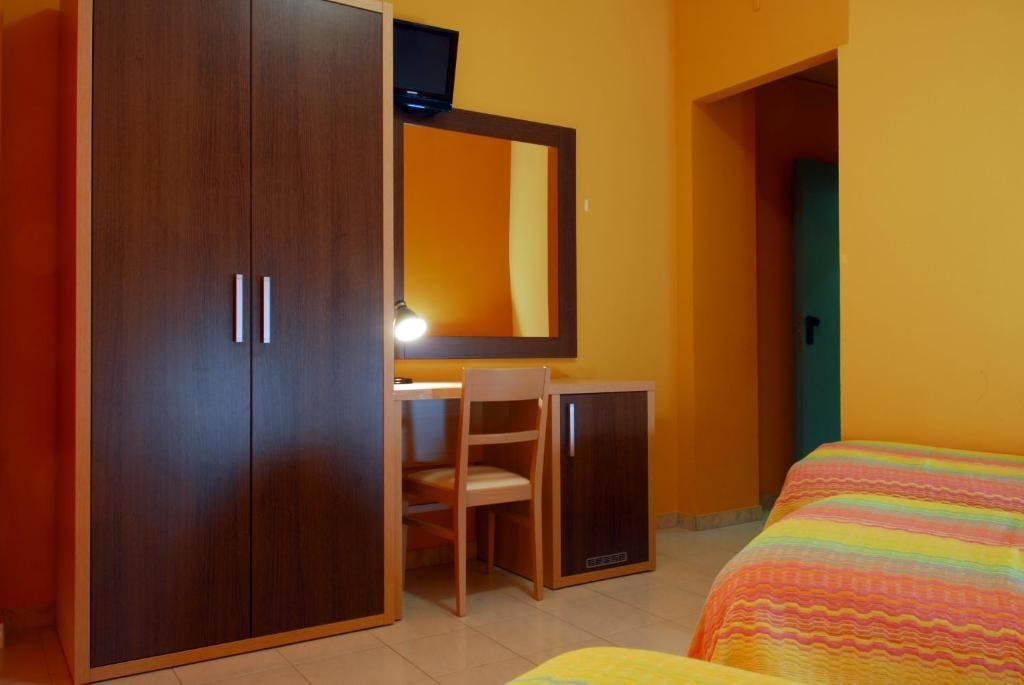 טראמו Hotel Michelangelo חדר תמונה